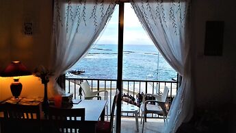 777 Beach Guesthouse