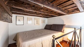 Rental In Rome Monti Apartment