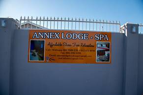 Annex Lodge