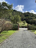 Clusia Lodge
