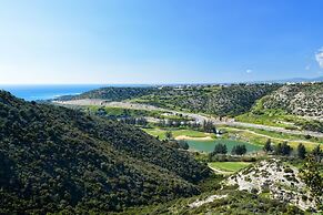 Stunning 3 bedroom villa 'BZ01' with private pool, stunning views, com