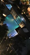 Large Apartment at Oracle Resort