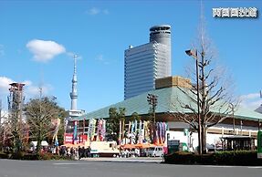 Cypress Inn Tokyo