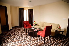 Avari Xpress Gulberg