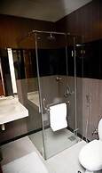 Avari Xpress Gulberg