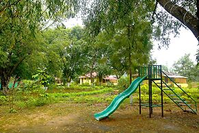 Tribal Wood Resort