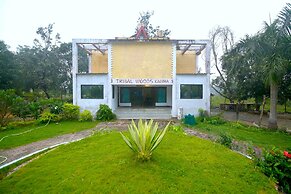 Tribal Wood Resort