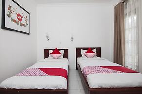 OYO 796 Penginapan Fergael
