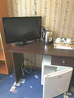 Avrora Hotel