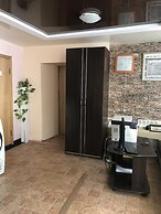 Avrora Hotel