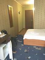 Avrora Hotel