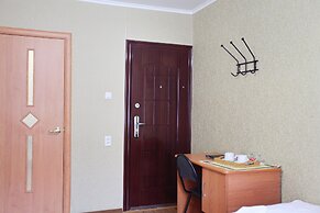 Avrora Hotel