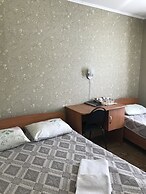 Avrora Hotel