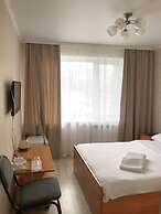 Avrora Hotel