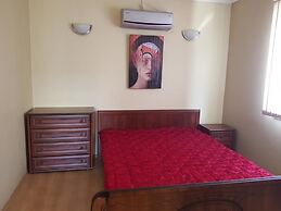 Mirniy Sun Cottage