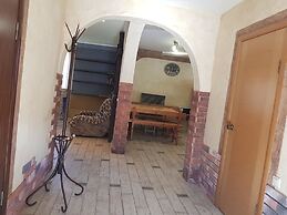 Mirniy Sun Cottage