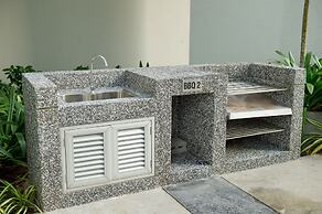 Ezzyhome Medini