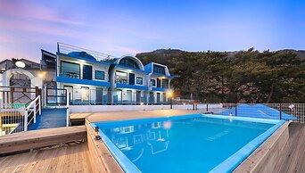SANTORINI N Pension