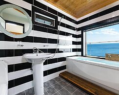 SANTORINI N Pension