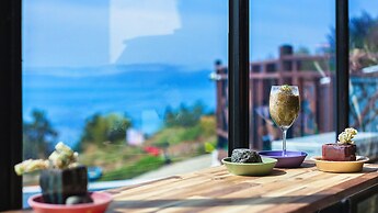 SANTORINI N Pension