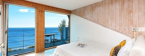 SANTORINI N Pension