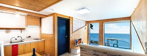SANTORINI N Pension