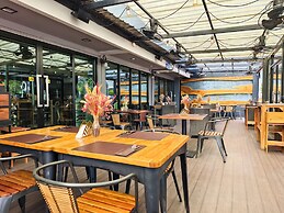 Frankie's Inn