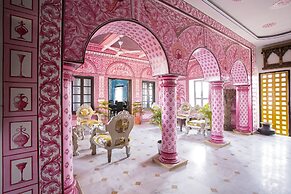 Bloom Boutique | Lake Pichola