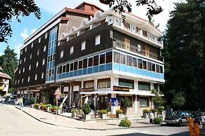 Hotel Cristallo