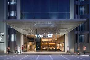 Triple Y Hotel