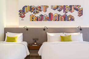 Triple Y Hotel