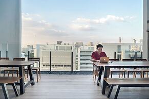 Triple Y Hotel