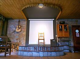 Albergue Los Nuberos - Hostel