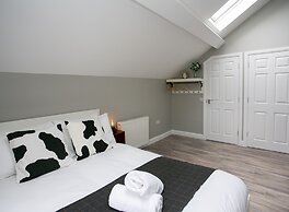 University Road Apartments