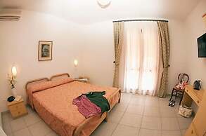 Hotel Lo Scirocco