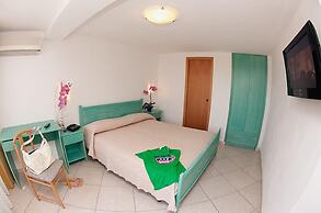 Hotel Lo Scirocco
