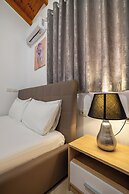 Atlantis Hotel & Apartments