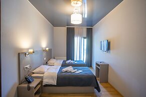Hotel Green Town