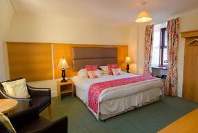 Homesly The Station Hotel
