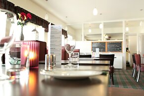 Homesly The Station Hotel
