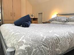 Harley Rooms - 248 West Street