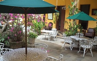 Hotel Spring