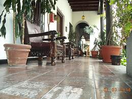 Hotel Spring