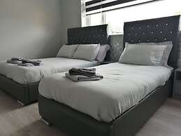 Encore Rooms
