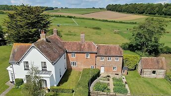 Lower Bryanston Farm