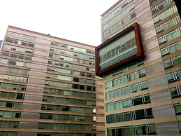 Napoles Condo Suite
