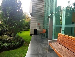 Napoles Condo Suite