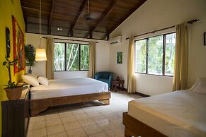 Playa Junquillal Eco Resort