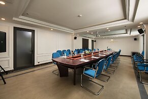 Halios Hotel Halong