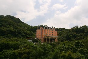 Life Leisure Resort